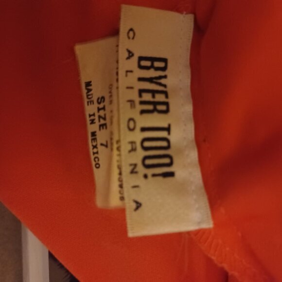 Sexy Little Red Floral Dress - Size 7 - Picture 7 of 9